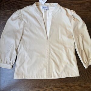 Evereve Cream Long Sleeve Top